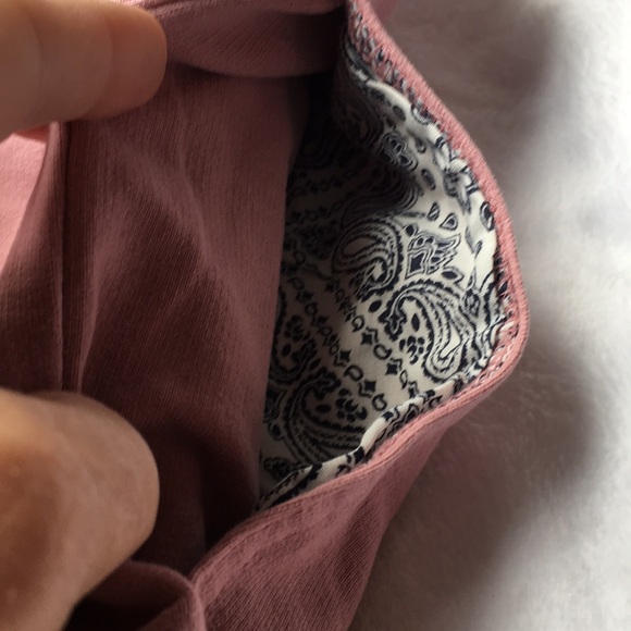 Denim & Company woman’s pink zip up jacket size Medium - Picture 6 of 7